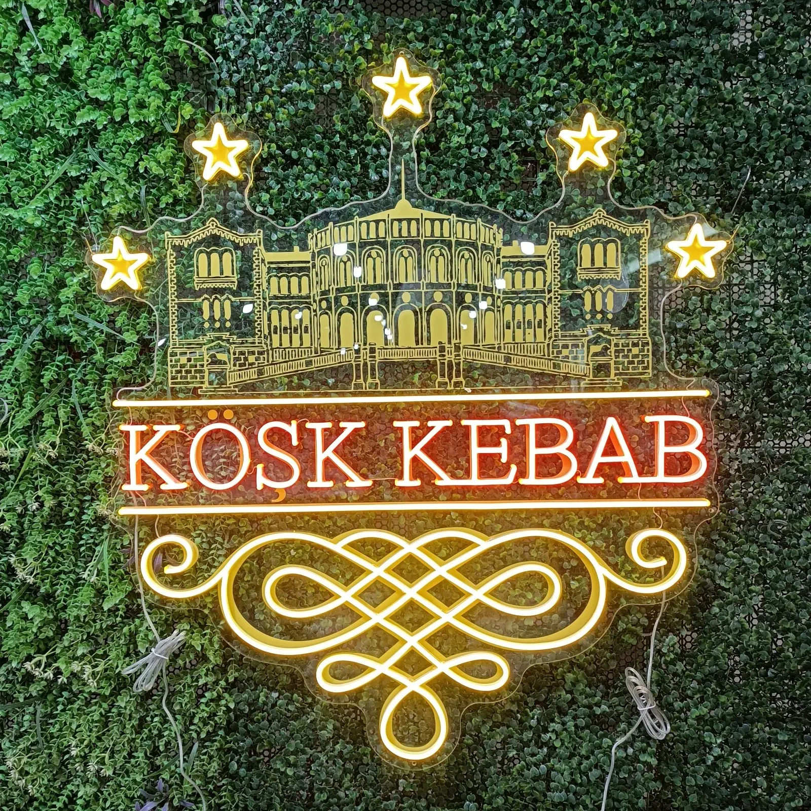 Kosk Kebab LED logo om dagen