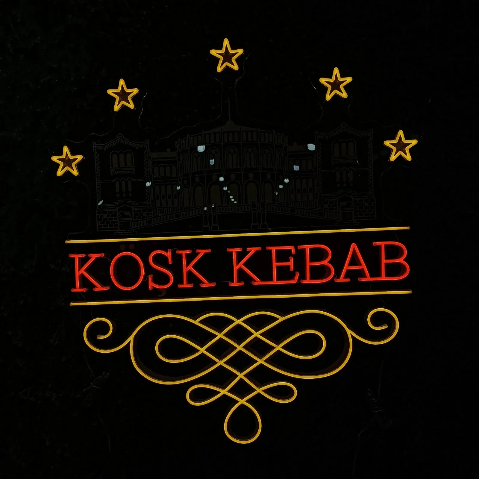 Kosk Kebab LED logo om natten
